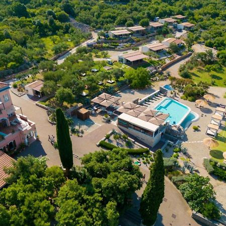Holiday Homes Kanajt Пунат Екстер'єр фото